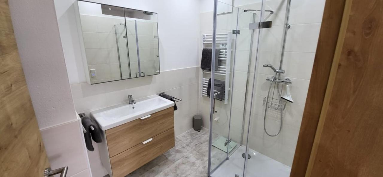 Ferienwohnung Jenny Pruggern Bagian luar foto